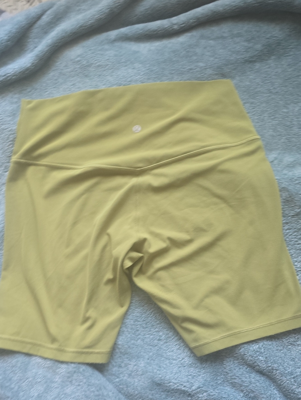 Women's Lululemons High-Rise Lime Active  Shorts